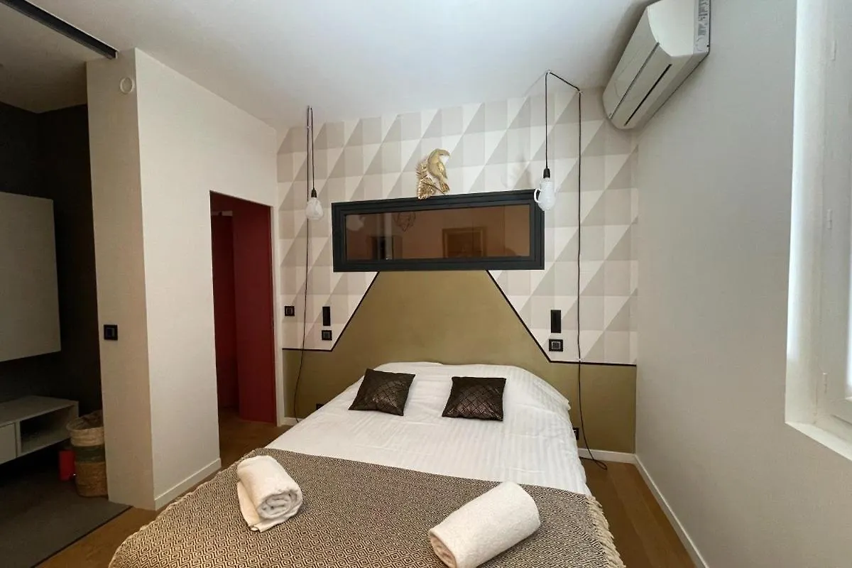 Lambassadeur Apartment Grenoble 0*,